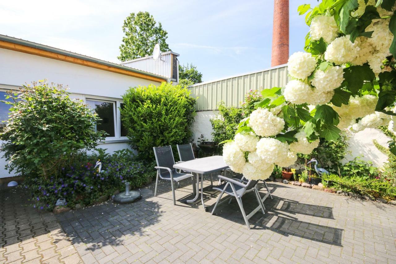 Haus Shiralee - Das Ferienhaus Warnemuende Росток Экстерьер фото